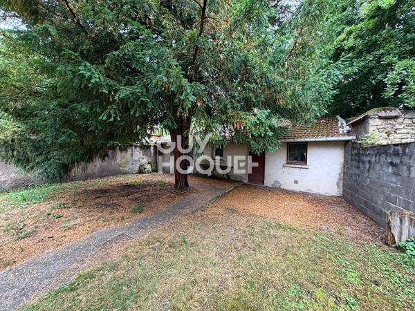 Maisonette / appartement avec 230 m2 de terrain
