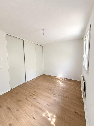 Maison MONTELIMAR 99.82 m²