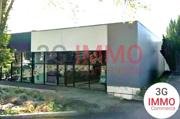 Location / Local Commercial