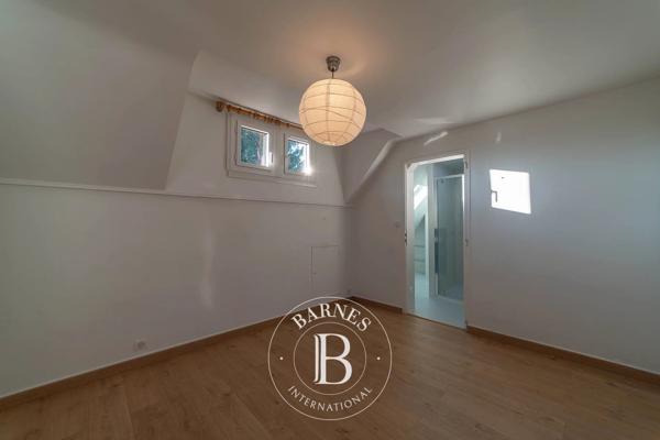 Évian-les-Bains, Maison 4 Chambres -  161 m² à vendre
