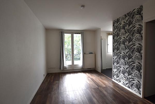 Appartement 1 pièce à vendre à Savigny-le-Temple - Réf. 8972
