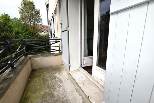 Appartement 1 pièce à vendre à Savigny-le-Temple - Réf. 8972