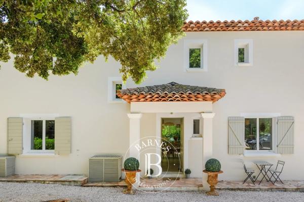 Sanary-sur-Mer, Villa 5 Chambres -  162 m² à vendre