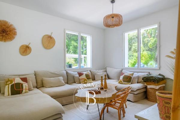 Sanary-sur-Mer, Villa 5 Chambres -  162 m² à vendre