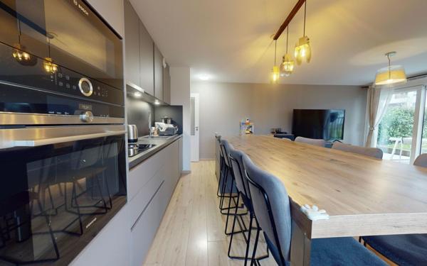 Appartement à vendre    4 pièces • 82,40 m2 Bischheim