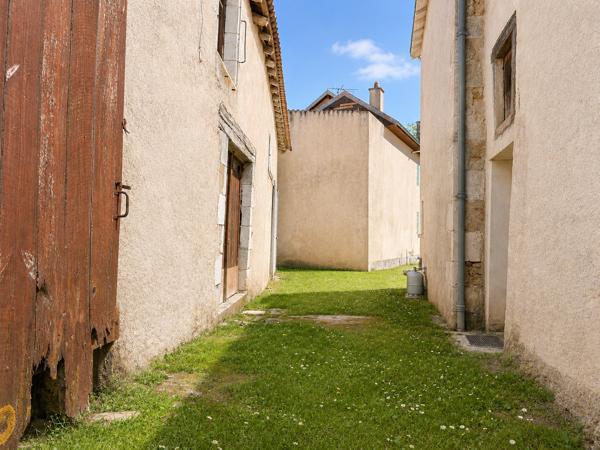 Maison Persac 3 pièces de 95m²