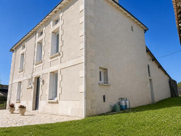 Maison Persac 3 pièces de 95m²