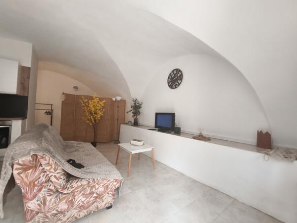 Saint-Saturnin-de-Lucian (34725) Studio de 45m2 avec coin nuit