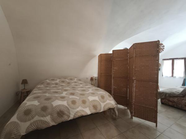 Saint-Saturnin-de-Lucian (34725) Studio de 45m2 avec coin nuit