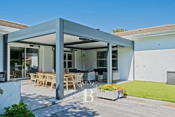 Le Bouscat, Maison 6 Chambres -  270 m² à vendre