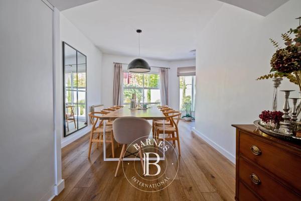 Le Bouscat, Maison 6 Chambres -  270 m² à vendre