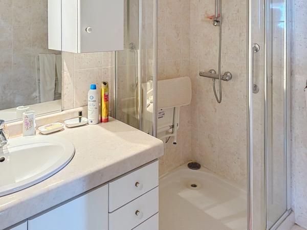 À vendre - T4, 4 pièces situé à Tours (37000)