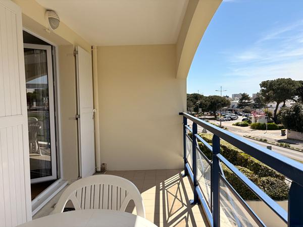 PONTAILLAC - aperçu mer Vaux sur mer