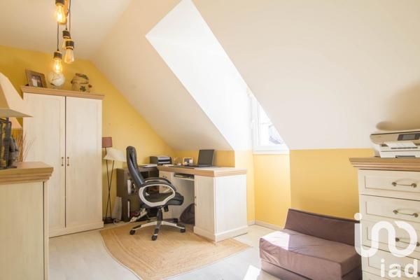 Maison 7 pièces de 178 m² à Nozay (91620)