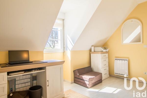 Maison 7 pièces de 178 m² à Nozay (91620)