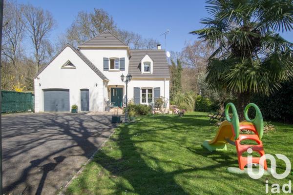 Maison 7 pièces de 178 m² à Nozay (91620)