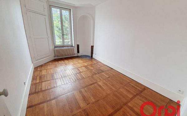 Appartement à louer    3 pièces •  Nancy