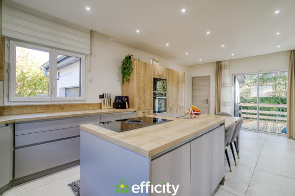 Maison 5 pièces - 140 m² Exclusivité efficity