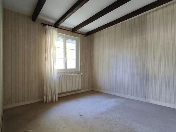 Corps de ferme à Chaunay