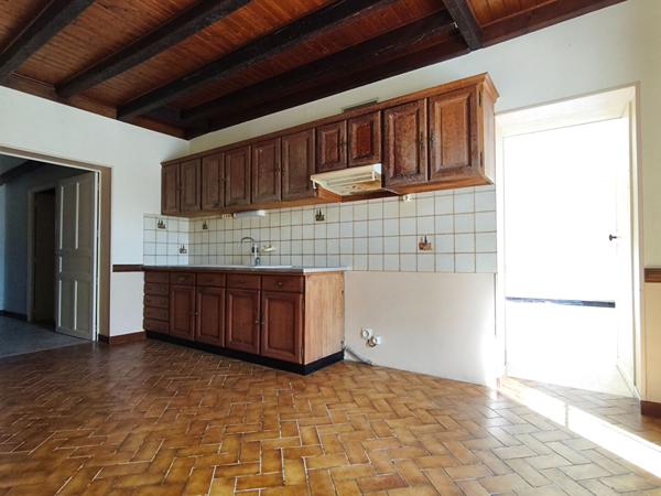 Corps de ferme à Chaunay