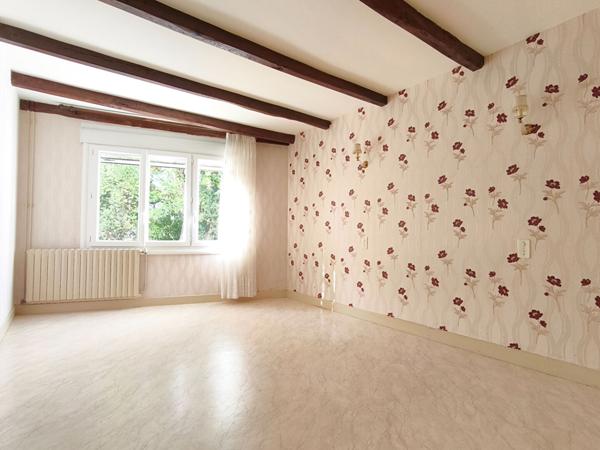 Corps de ferme à Chaunay