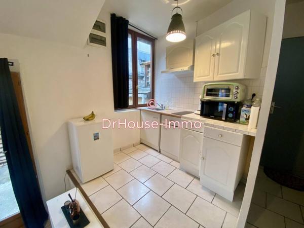 Immeuble à vendre 6 pièces de 109 m²