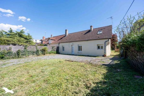 Maison à vendre |                                       Mehun-sur-Yèvre |                                        5 pièces  |  91 m²