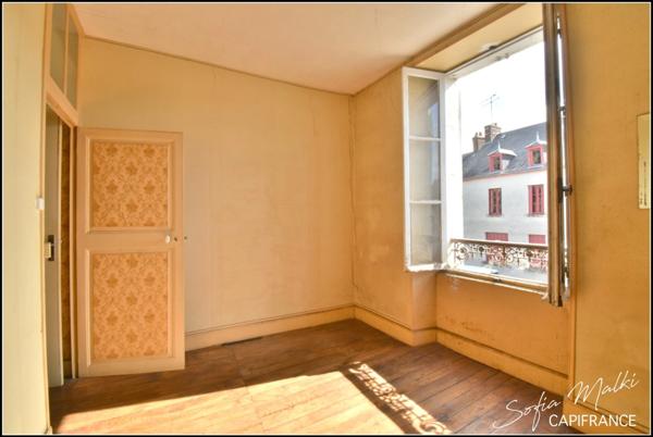 Maison à vendre 8 pièces PREVERANGES (18)
