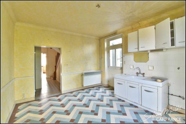 Maison à vendre 8 pièces PREVERANGES (18)
