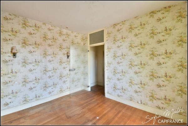 Maison à vendre 8 pièces PREVERANGES (18)