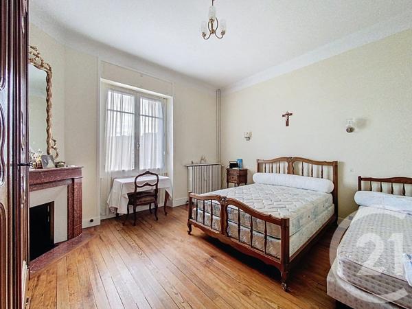 Maison à vendre  9 pièces - 245 m2 ST GIRONS - 09