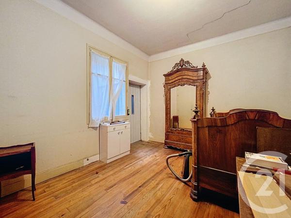 Maison à vendre  9 pièces - 245 m2 ST GIRONS - 09