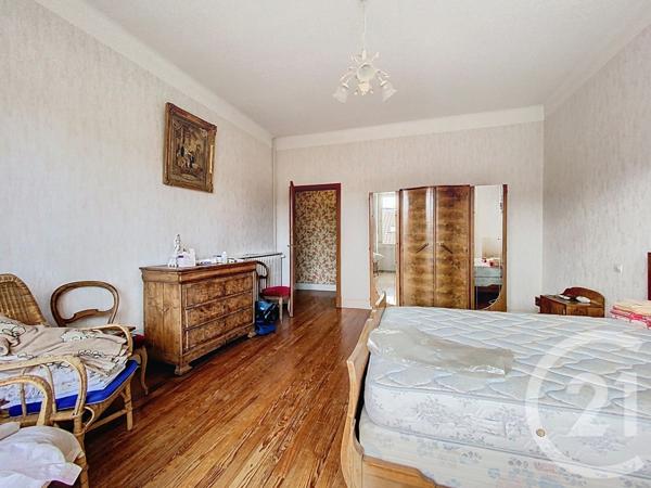 Maison à vendre  9 pièces - 245 m2 ST GIRONS - 09