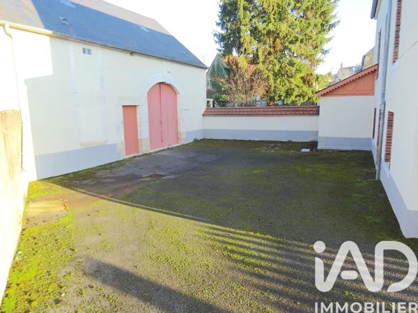 Maison à vendre 5 pièces 69 m² Châteauneuf-Val-de-Bargis