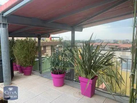 Appartement à louer 3 pièces 70.8m²