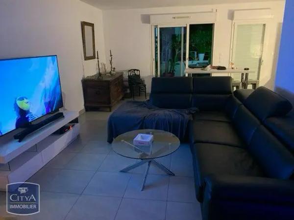 Appartement à louer 3 pièces 70.8m²