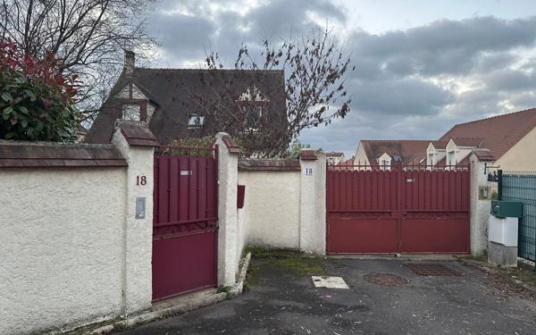 Maison à vendre    5 pièces • 150 m2 Arpajon