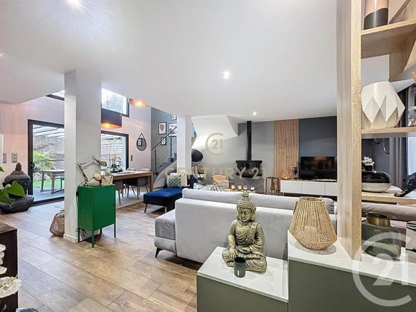 Maison à vendre  7 pièces - 160,31 m2 NOISY LE GRAND - 93