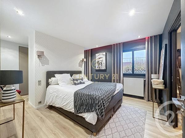 Maison à vendre  7 pièces - 160,31 m2 NOISY LE GRAND - 93