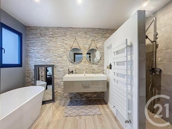 Maison à vendre  7 pièces - 160,31 m2 NOISY LE GRAND - 93