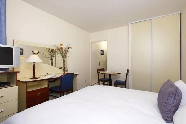 Appartement à vendre 1 pièces CERGY (95)