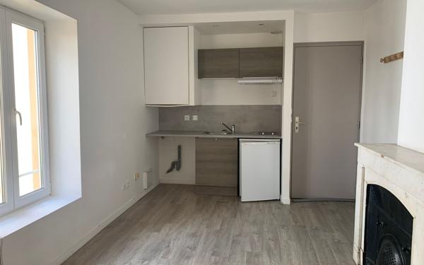 Appartement à vendre    2 pièces •  Lyon 3