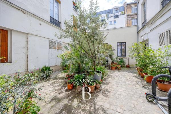Paris 4ème, Appartement 1 Chambre -  65 m² à vendre