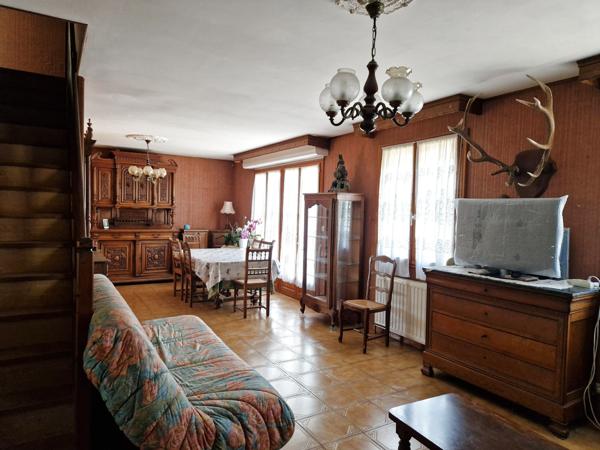 Crépy-en-Valois (60800) MAISON INDIVIDUELLE DE 110 m² + SOUS-SOL TOTAL