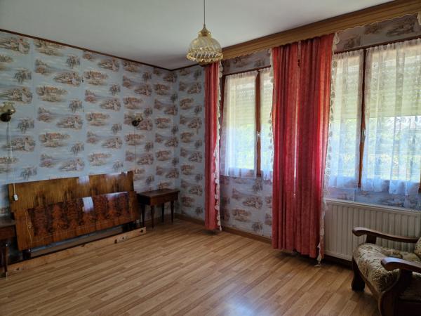 Crépy-en-Valois (60800) MAISON INDIVIDUELLE DE 110 m² + SOUS-SOL TOTAL