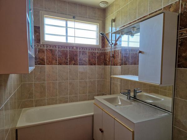 Crépy-en-Valois (60800) MAISON INDIVIDUELLE DE 110 m² + SOUS-SOL TOTAL