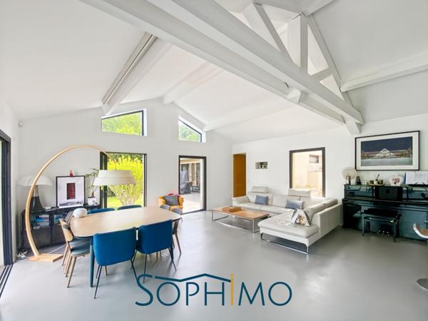 Le Puy-Sainte-Réparade (13610) Maison familiale contemporaine, calme absolu