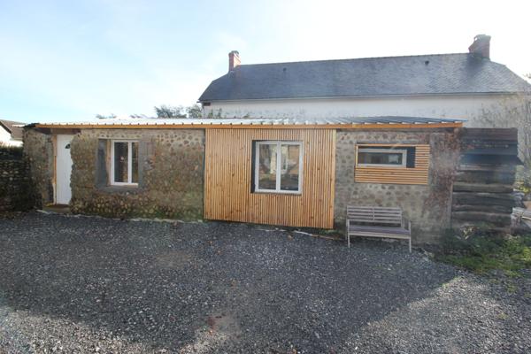 Oroix (65320) MAISON DE VILLAGE-DEPENDANCES