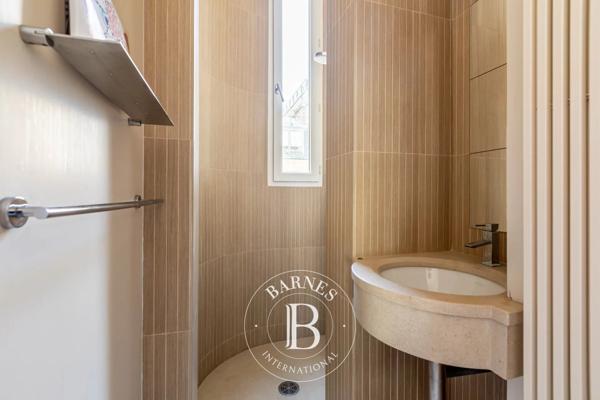 Paris 8ème, Appartement 3 Chambres -  156 m² à vendre