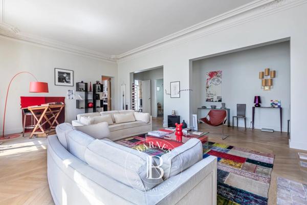 Paris 8ème, Appartement 3 Chambres -  156 m² à vendre